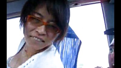 ਫਾਈਟਰ ਆਪਣੇ ਸ਼ੌਕ ਨੂੰ ਭੁੱਲ ਜਾਂਦਾ ਹੈ ਅਤੇ ਸੁੰਦਰਤਾ ਨੂੰ ਸੈਕਸ ਲਈ ਭਰਮਾਉਂਦਾ ਹੈ